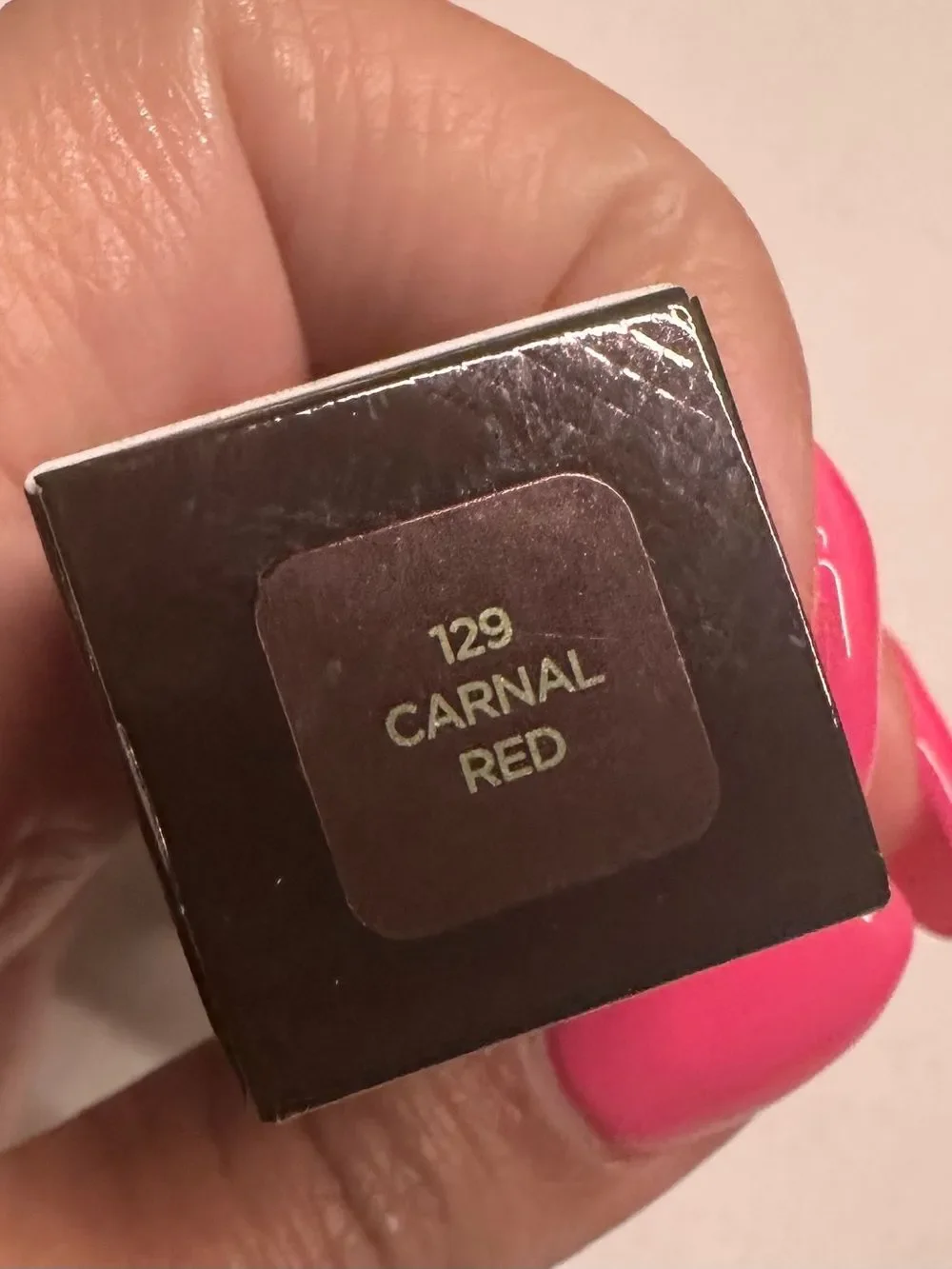 TOM FORD Liquid Lipstick Luxe Matte Color: Carnal Red